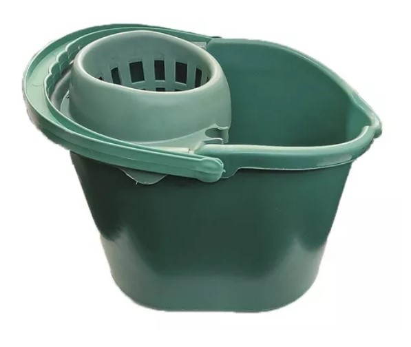 TOBO PLASTICO CON ESCURRIDOR